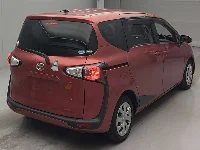 Цена авто Toyota Sienta с аукционов Японии, номер кузова NSP170G, пробег 51 000, оценка 8