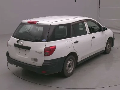 MAZDA FAMILIA VAN