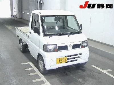 NISSAN CLIPPER TRUCK