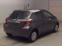 Цена авто Toyota Vitz с аукционов Японии, номер кузова KSP130, пробег 195 000, оценка 2