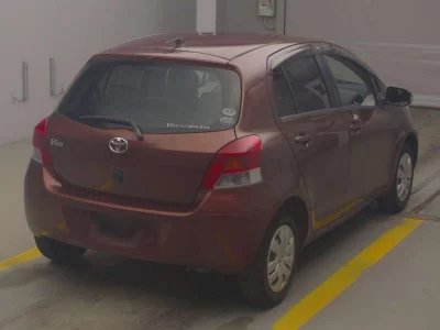 TOYOTA VITZ