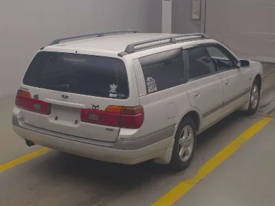 NISSAN STAGEA