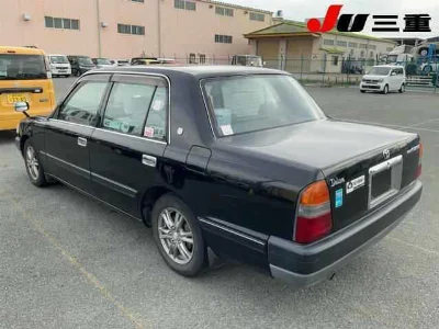 TOYOTA CROWN COMFORT