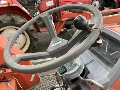 KUBOTA KUBOTA