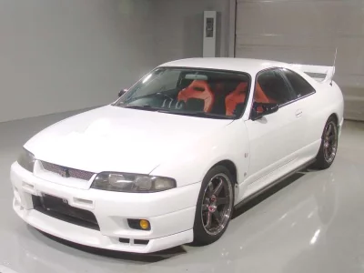 NISSAN SKYLINE