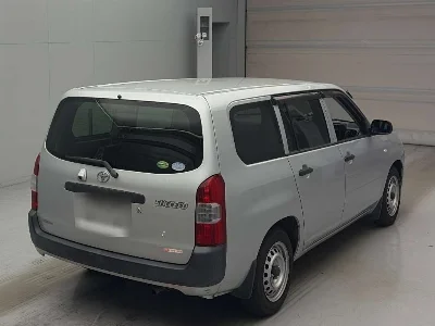 TOYOTA SUCCEED
