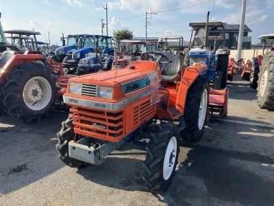 KUBOTA KUBOTA