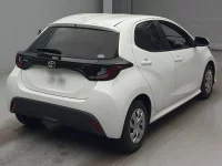 Цена авто Toyota Yaris с аукционов Японии, номер кузова KSP210, пробег 36 000, оценка 3