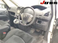 Цена авто Nissan Serena с аукционов Японии, номер кузова C26, пробег 96 000, оценка 8