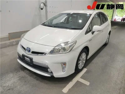 TOYOTA PRIUS PHV