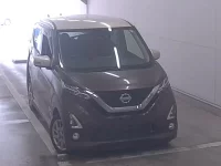 Цена авто Nissan Dayz с аукционов Японии, номер кузова B44W, пробег 100 000, оценка 6