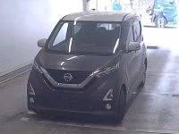 Цена авто Nissan Dayz с аукционов Японии, номер кузова B44W, пробег 100 000, оценка 6