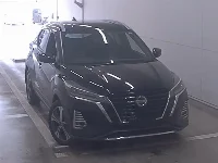Цена авто Nissan Kicks с аукционов Японии, номер кузова P15, пробег 136 000, оценка 6