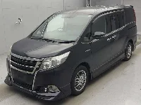 Цена авто Toyota Esquire с аукционов Японии, номер кузова ZWR80G, пробег 75 000, оценка 4