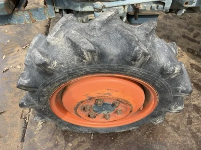 KUBOTA KUBOTA