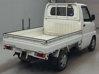 NISSAN CLIPPER TRUCK