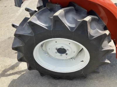 KUBOTA KUBOTA