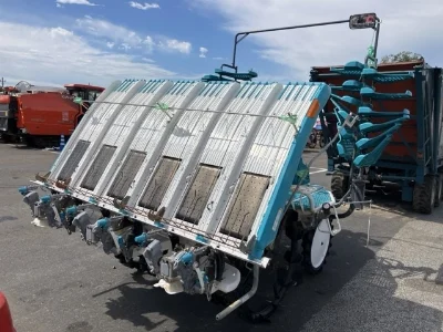 KUBOTA KUBOTA