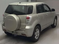 Цена авто Toyota Rush с аукционов Японии, номер кузова J200E, пробег 86 000, оценка 2