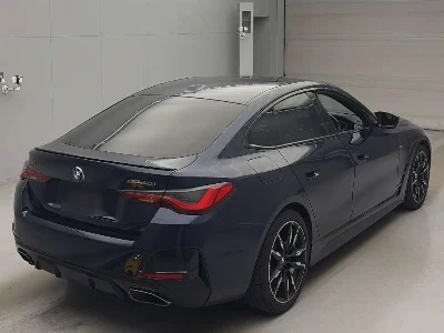 BMW 4 SERIES