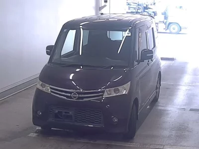 NISSAN ROOX