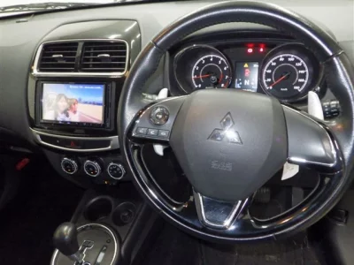 MITSUBISHI RVR