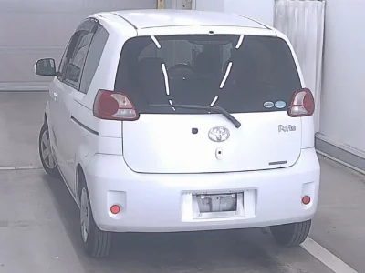 TOYOTA PORTE