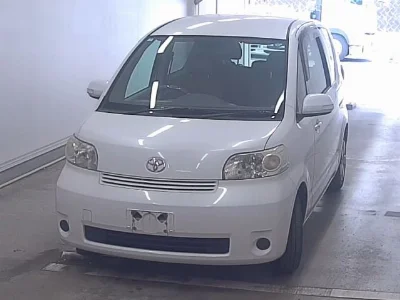 TOYOTA PORTE