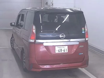 NISSAN SERENA