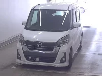 Цена авто Nissan Dayz Roox с аукционов Японии, номер кузова B21A, пробег 102 000, оценка 8