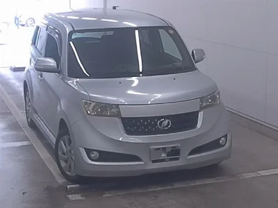 TOYOTA BB