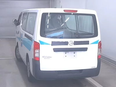 NISSAN NV350 CARAVAN
