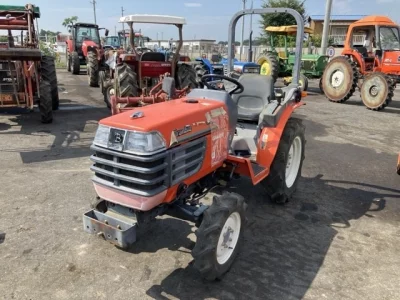 KUBOTA KUBOTA