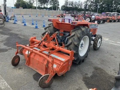 KUBOTA KUBOTA