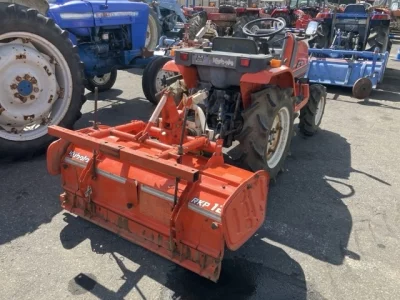KUBOTA KUBOTA