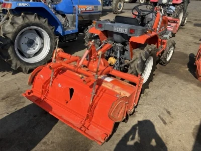 KUBOTA KUBOTA