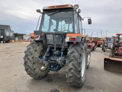 KUBOTA KUBOTA