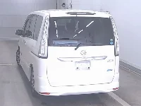 Цена авто Nissan Serena с аукционов Японии, номер кузова HFC26, пробег 130 000, оценка 2