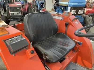 KUBOTA KUBOTA