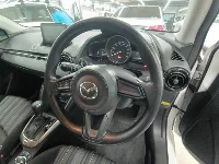 Цена авто Mazda Mazda2 с аукционов Японии, номер кузова DJLFS, пробег 57 000, оценка 3