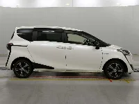 Цена авто Toyota Sienta с аукционов Японии, номер кузова NHP170G, пробег 39 000, оценка 2