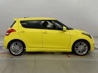 Цена авто Suzuki Swift с аукционов Японии, номер кузова ZC32S, пробег 61 000, оценка 6