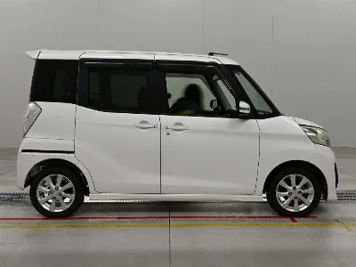 MITSUBISHI EK SPACE CUSTOM