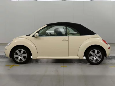 VOLKSWAGEN NEW BEETLE