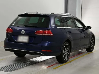 VOLKSWAGEN GOLF VARIANT