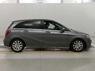 MERCEDES BENZ B CLASS