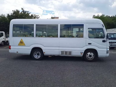 TOYOTA COASTER