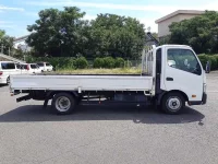Цена авто Toyota DYNA TRUCK с аукционов Японии, номер кузова XZU710, пробег 142 000, оценка 2