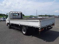 Цена авто Toyota DYNA TRUCK с аукционов Японии, номер кузова XZU710, пробег 142 000, оценка 2