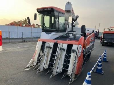 KUBOTA KUBOTA
